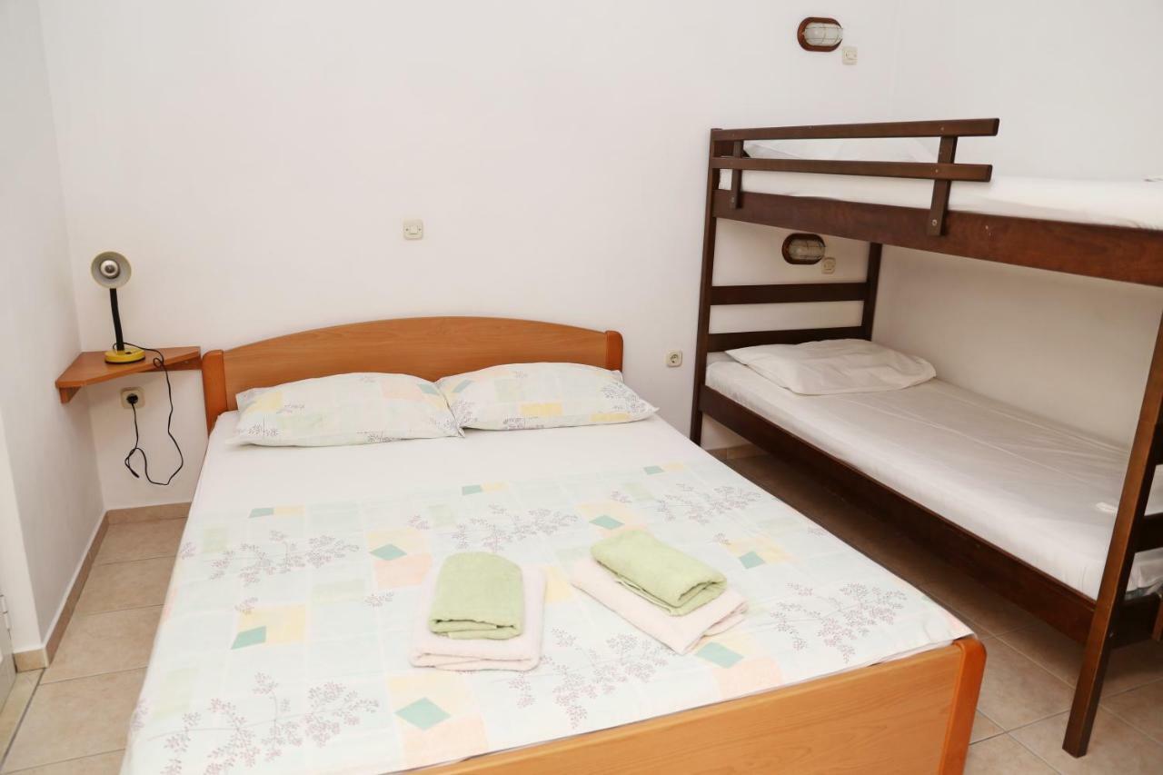 Apartments Katica Lumbarda Kültér fotó