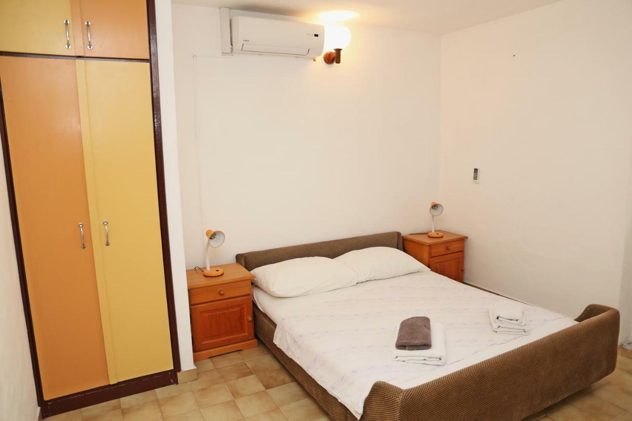 Apartments Katica Lumbarda Kültér fotó